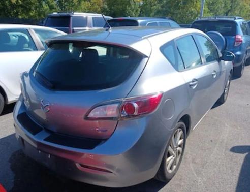 2012 Mazda Mazda3 i Touring