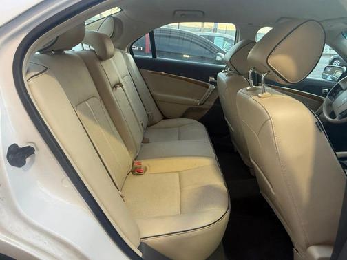 2012 Lincoln MKZ Base