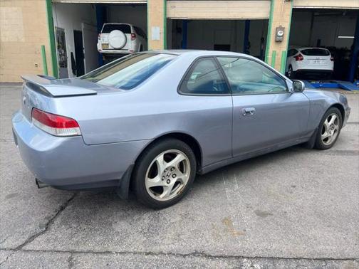 2000 Honda Prelude Coupe 2D