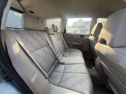 2010 Subaru Forester 2.5 X