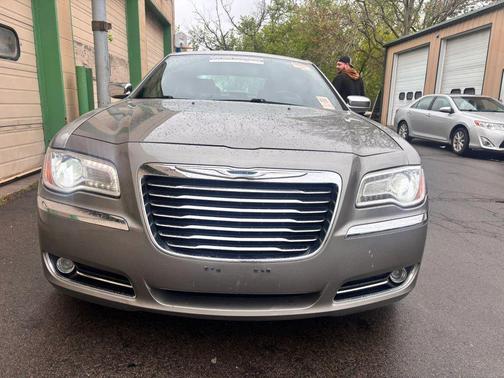 Gray 2014 Chrysler 300C Base