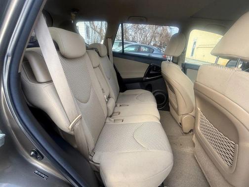 2011 Toyota RAV4 Sport