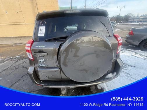 2011 Toyota RAV4 Sport