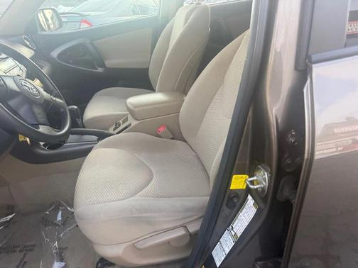 2011 Toyota RAV4 Sport