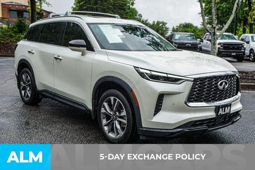Majestic White 2024 INFINITI QX60 Luxe