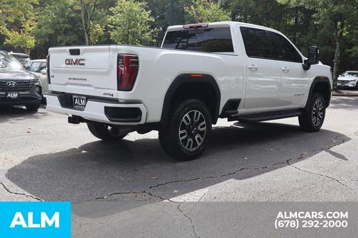 2025 GMC Sierra 2500 AT4