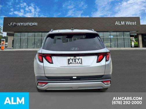 2025 Hyundai TUCSON SEL