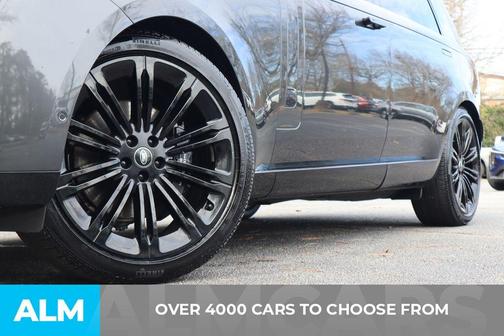 2025 Land Rover Range Rover P400 SE 7 Seat