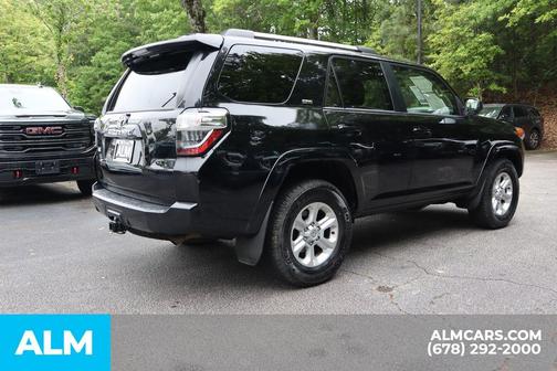 2024 Toyota 4Runner SR5