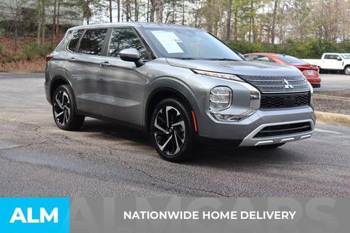 2024 Mitsubishi Outlander SE