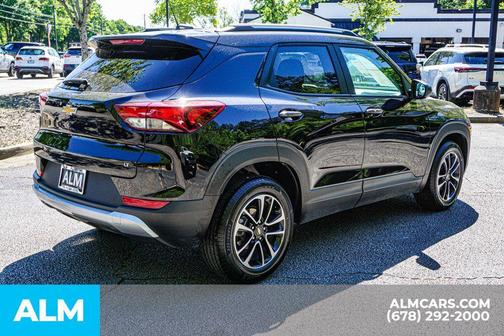 Mosaic Black Metallic 2025 Chevrolet Trailblazer LT
