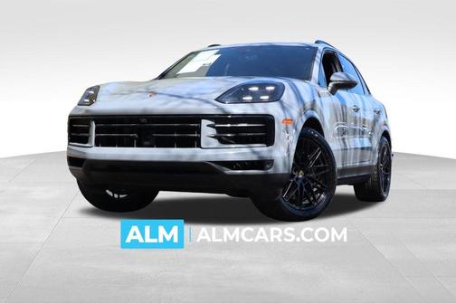 2024 Porsche Cayenne Base