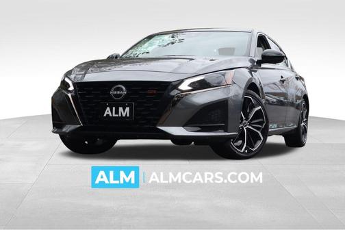 2025 Nissan Altima SR