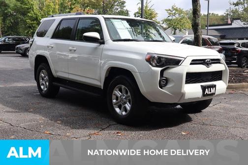 2024 Toyota 4Runner SR5