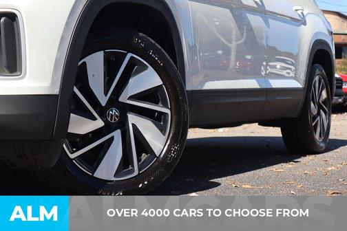 2025 Volkswagen Atlas 2.0T SE w/Technology