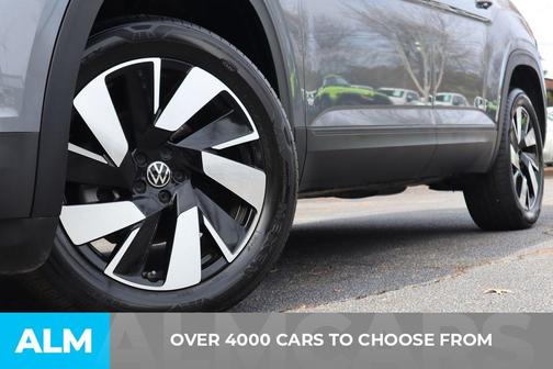 2025 Volkswagen Atlas Cross Sport 2.0T SE w/Technology