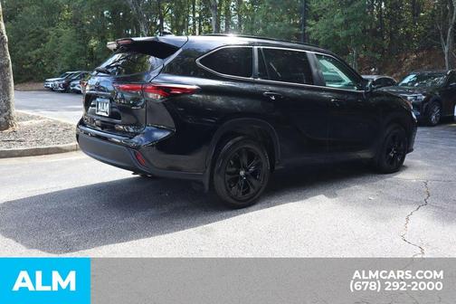 2025 Toyota Highlander Hybrid XLE