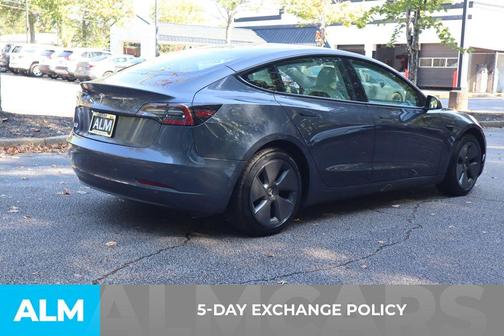 2022 Tesla Model 3 Base