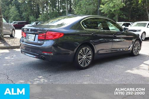 2019 BMW 530 i