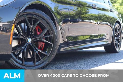 Black Sapphire Metallic 2023 BMW 540 i