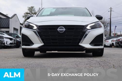 2025 Nissan Altima SV