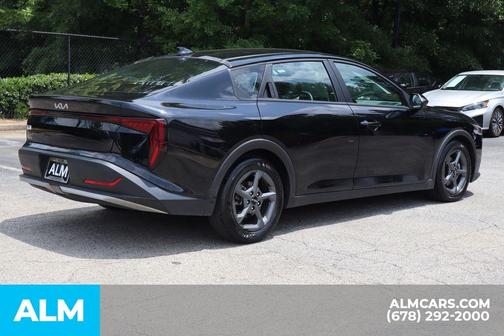 Aurora Black Pearl 2025 Kia K4
