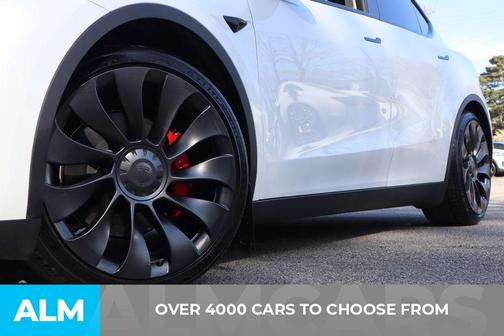 2024 Tesla Model Y Performance