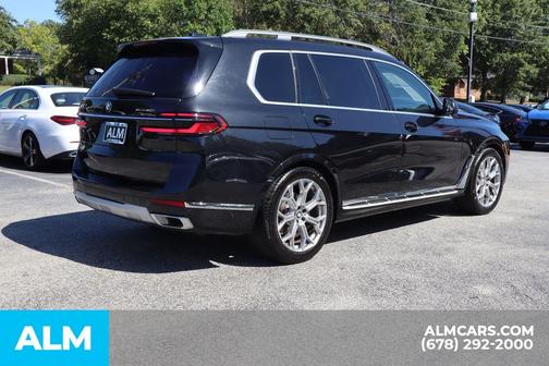 2025 BMW X7 xDrive40i