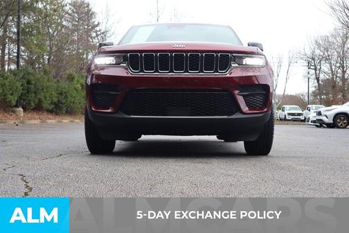 2024 Jeep Grand Cherokee Laredo