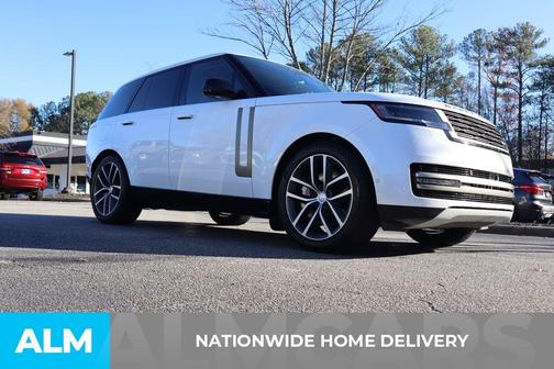 2024 Land Rover Range Rover P530 SE