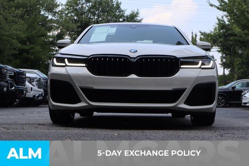 2022 BMW 530 i xDrive