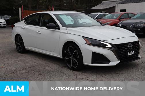 2024 Nissan Altima 2.5 SR