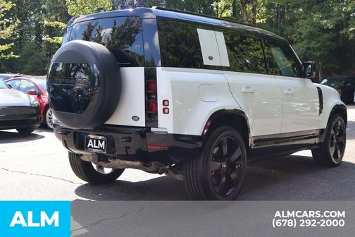Fuji White 2023 Land Rover Defender 110 X-Dynamic SE