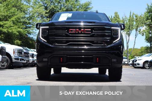 2025 GMC Sierra 1500 AT4