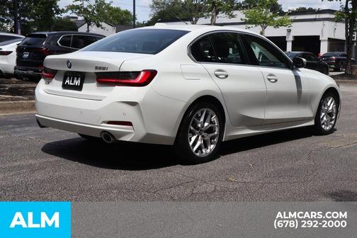 2025 BMW 330 i
