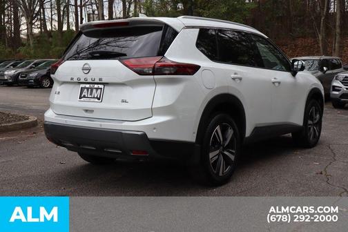 2024 Nissan Rogue SL