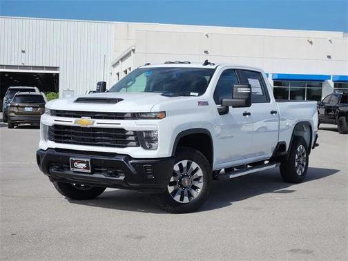 2026 Chevrolet Silverado 2500 Custom