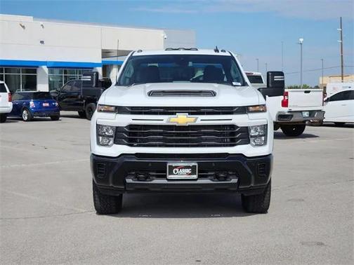 2026 Chevrolet Silverado 2500 Custom