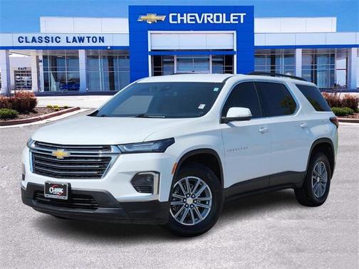 2022 Chevrolet Traverse LT Leather