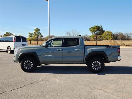 2023 Toyota Tacoma TRD Off Road