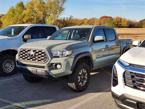 2023 Toyota Tacoma TRD Off Road