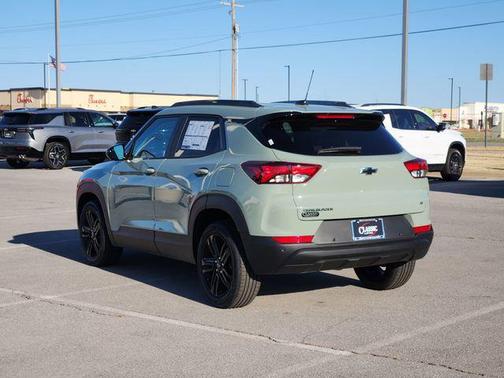 Cacti Green 2026 Chevrolet Trailblazer LT