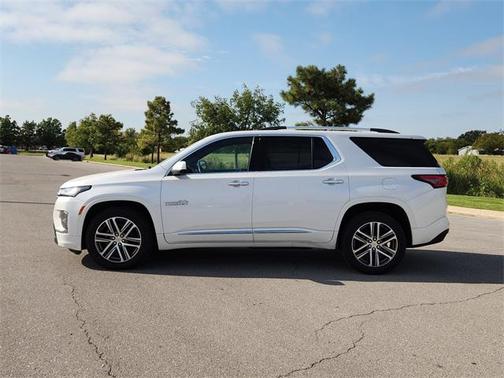 2022 Chevrolet Traverse High Country