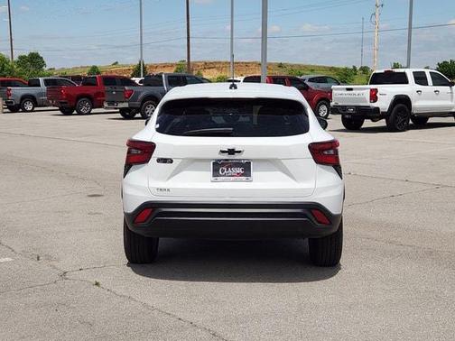 Summit White 2026 Chevrolet Trax LS