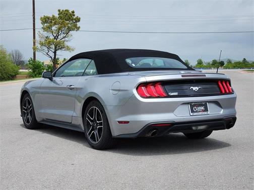 2022 Ford Mustang EcoBoost Premium
