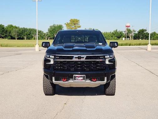 Black 2026 Chevrolet Silverado 1500 ZR2