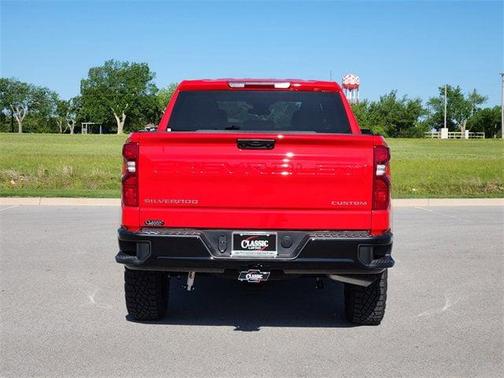 2025 Chevrolet Silverado 1500 Custom Trail Boss