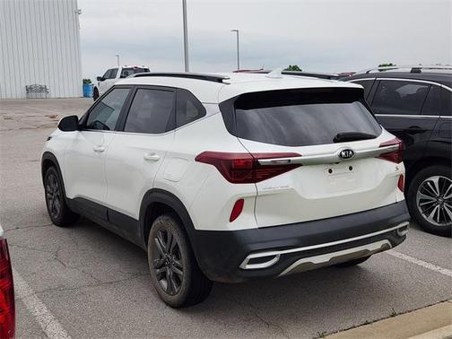 2021 Kia Seltos S