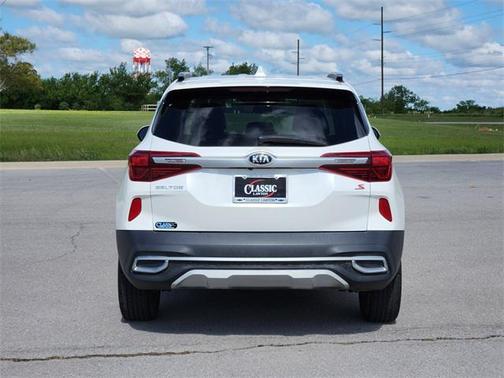 2021 Kia Seltos S