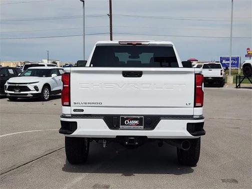 2026 Chevrolet Silverado 2500 LT